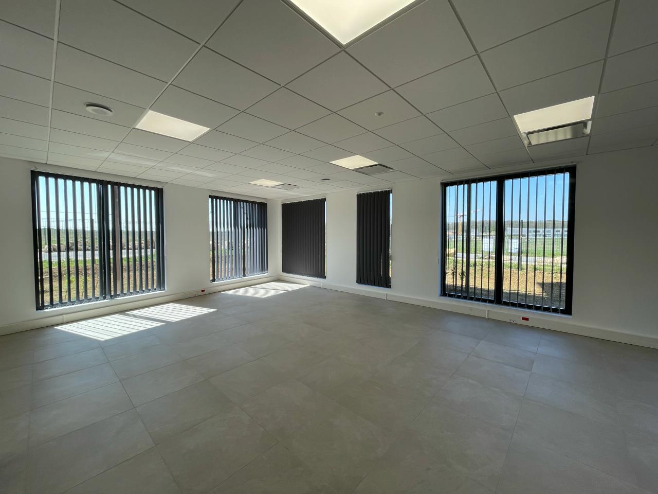 Local d'activité Coupvray 1832m² Location local d'activité Coupvray Seine-et-Marne OLACT2316528 5